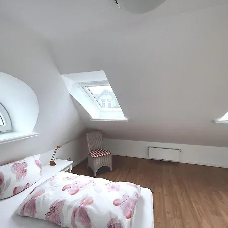 Boysen No.15 Apartment *